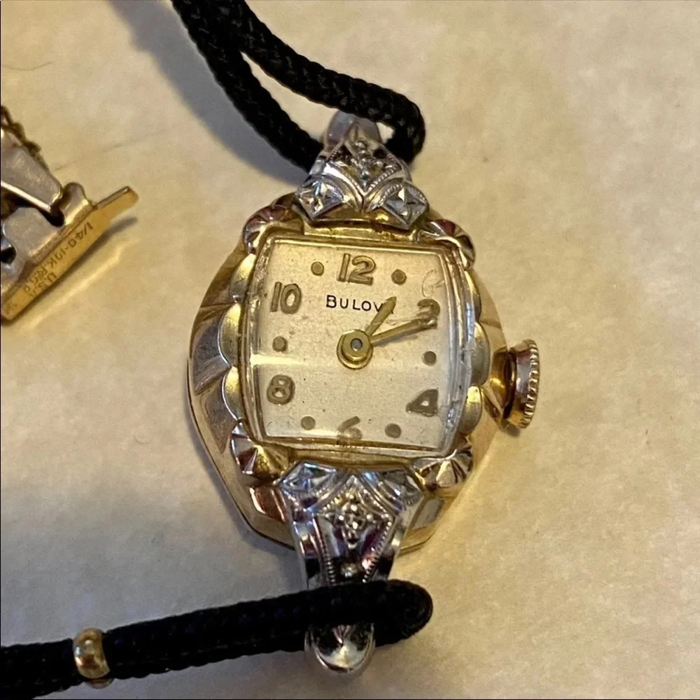 Bulova Vintage GOLD AND DIAMOND BULOVA LADIES WATCH VTG - Picture 8 of 8